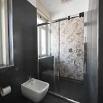 Bed and breakfast Taga Rooms 4*